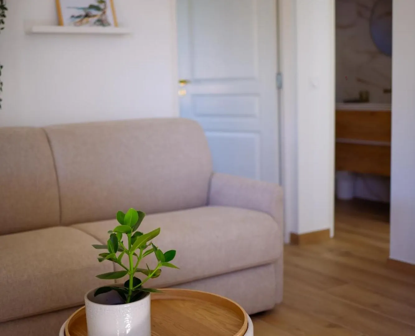 Holiday home Maisonnette Vue Mer Au Pradet Le Pradet