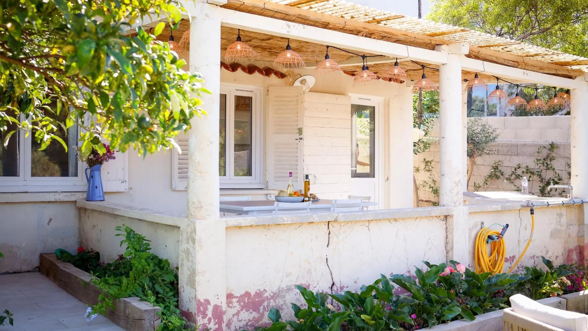 Maisonnette Vue Mer Au Pradet Le Pradet França