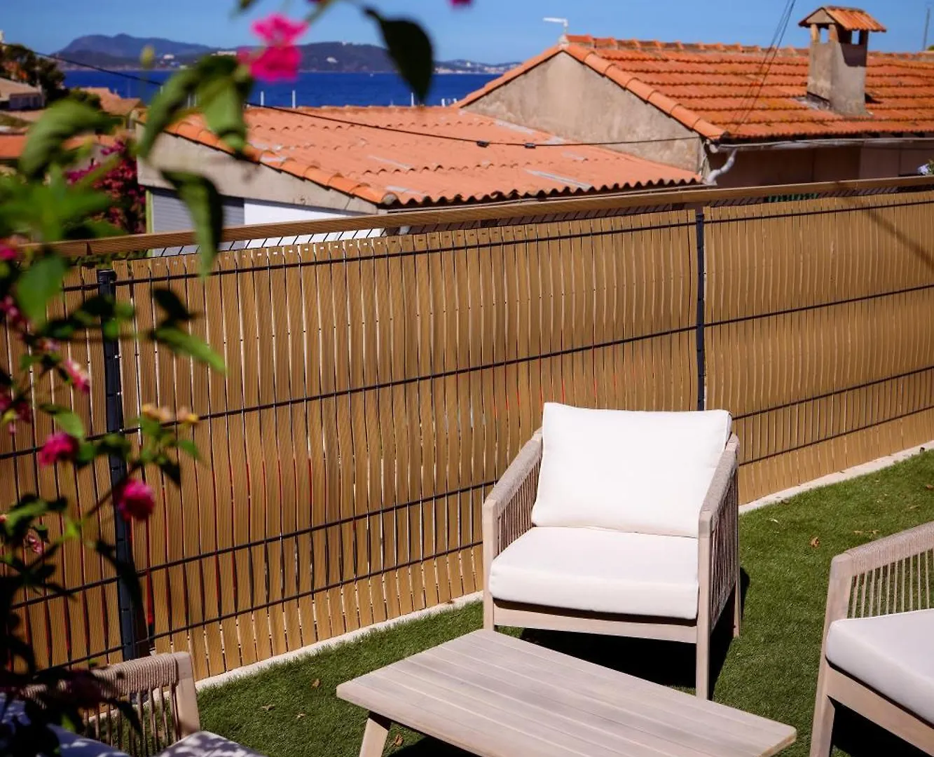 Maisonnette Vue Mer Au Pradet Le Pradet 0*,  França